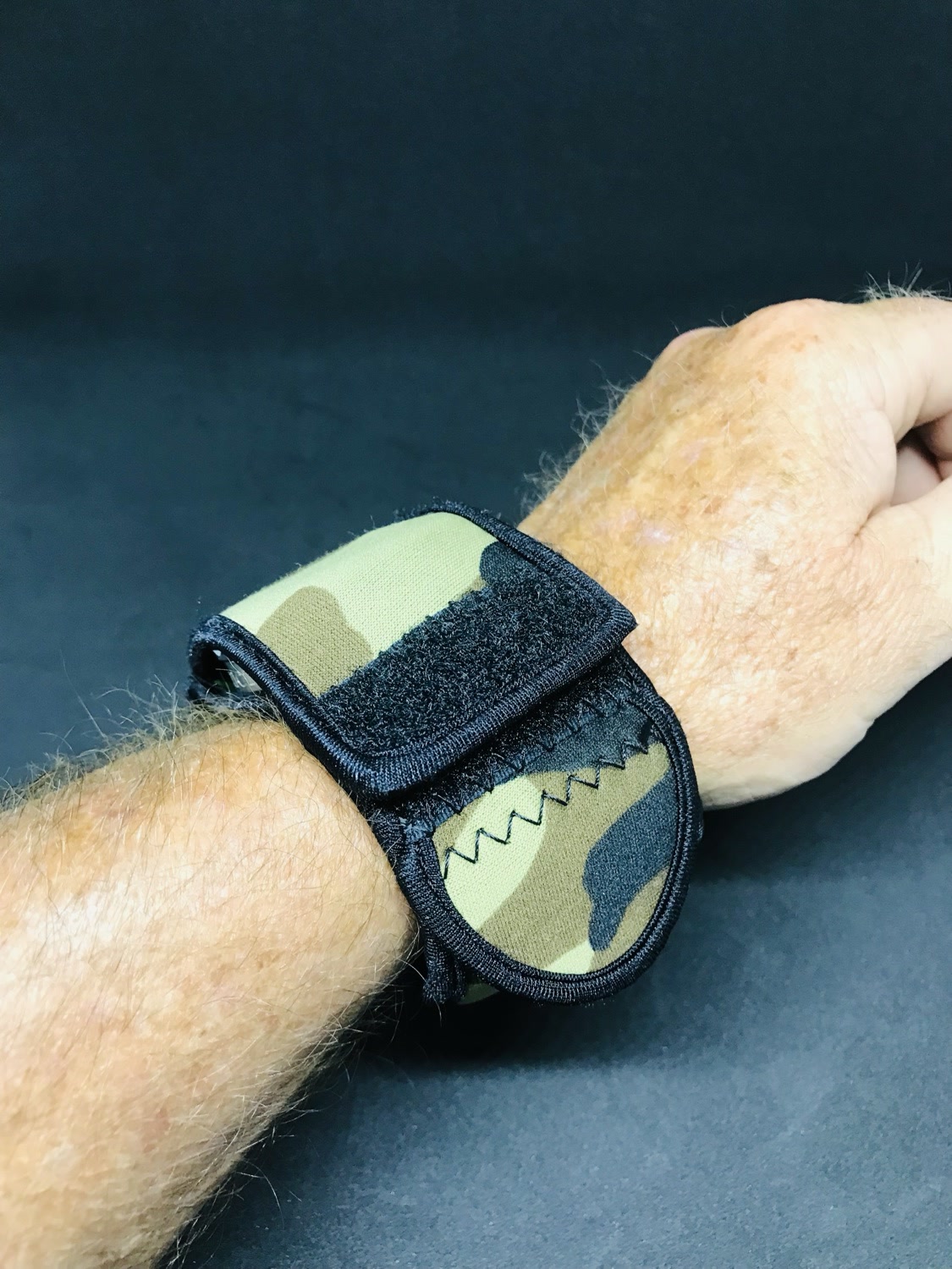 Camo WATCH-ET cover flap detail