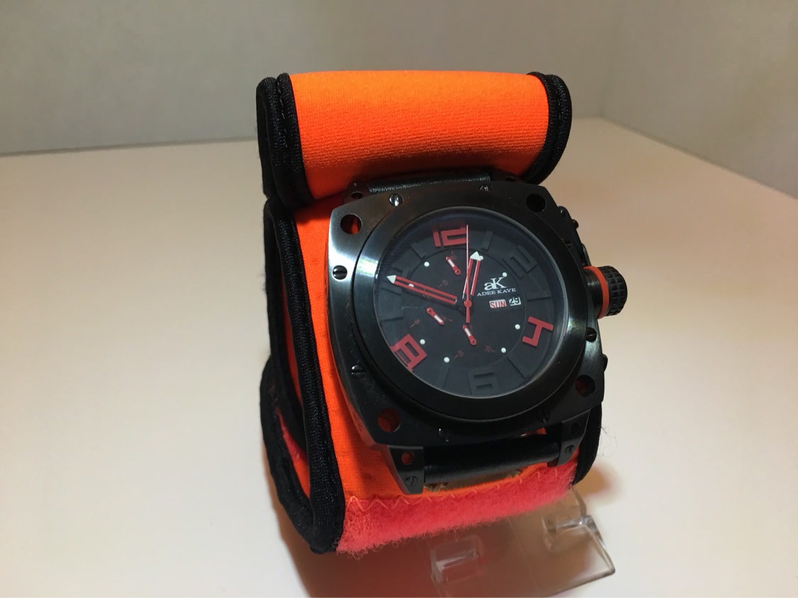 Sunburst Orange WATCH-ET on display